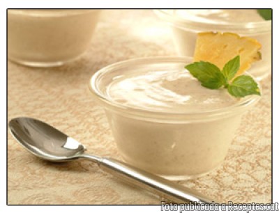 Crema de piña helada